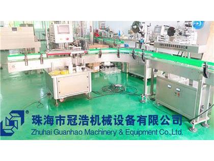 旋蓋機，鋁箔封口機，貼標(biāo)機，噴碼機，整套生產(chǎn)線已完成生產(chǎn)送貨至客戶公司
